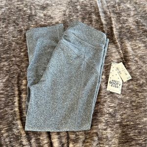 NWT Aeropostale LLD Capri Cropped Leggings